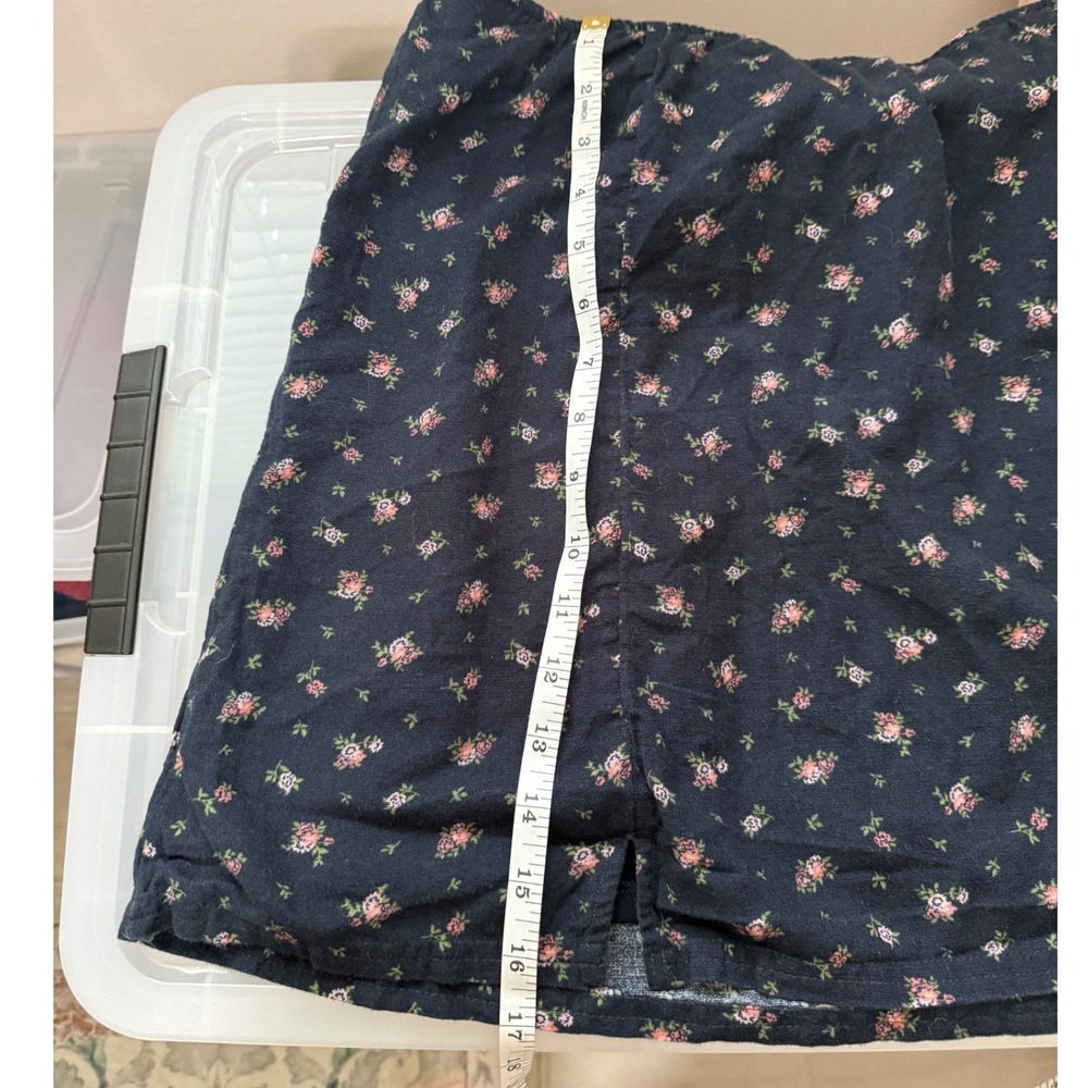 American Eagle Mini Skirt Womens Large Navy Blue Excellent Floral Rose Slit Boho - Picture 6 of 6